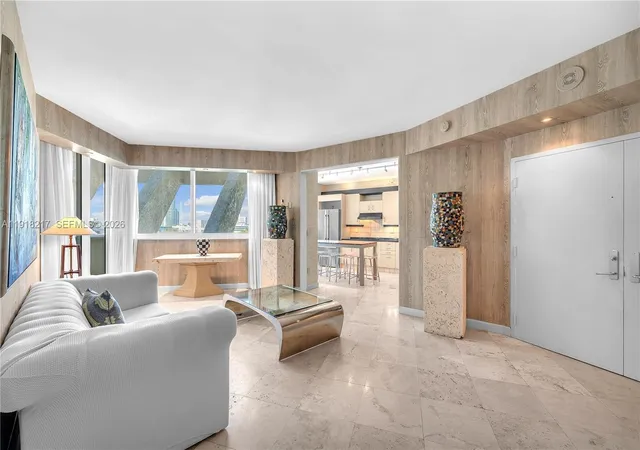 1st image of 300 S Pointe Dr #906, Miami Beach, FL 33139 | MLS# A11918217