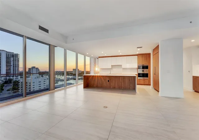 Homes for sale in Fort Lauderdale, FL | 153 N Seabreeze Blvd #902, Fort Lauderdale, FL 33304 | MLS# F10537658