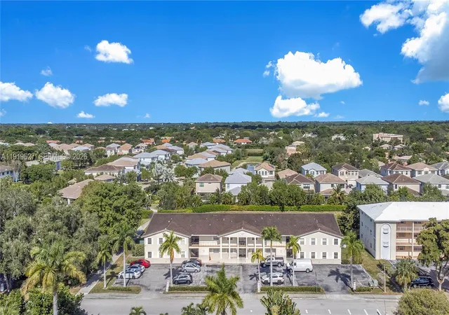 2nd image of 8901 Nw 38Th Dr, Coral Springs, FL 33065