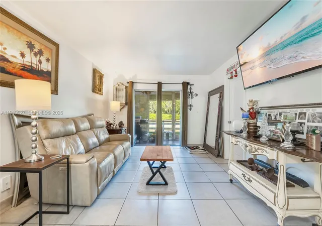 2nd image of 8901 Nw 38th Dr #106, Coral Springs, FL 33065 | MLS# A11919627