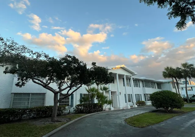 Condo for sale at 6800 NE 22nd Way #2121, Fort Lauderdale, FL 33308 | MLS# R11143465