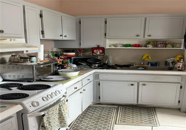 3rd image of 18555 Ne 14Th Ave #715, Miami, FL 33179 | MLS# A11902860