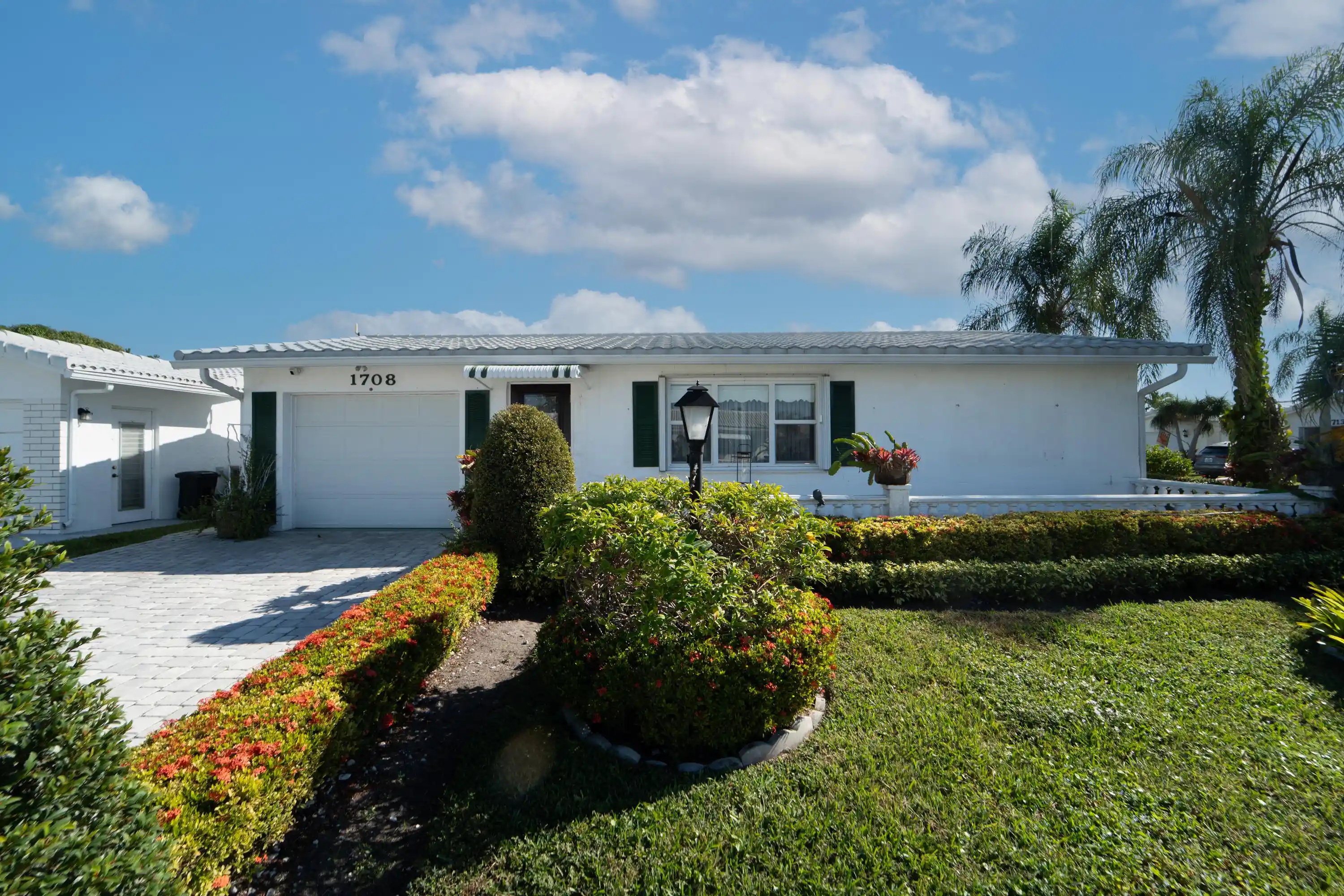 Photo 1 of Single family home for sale at 1708 Sw 21st Street, Boynton Beach, FL 33426 | MLS# R11144184 | Listing updated on 2026-10-27