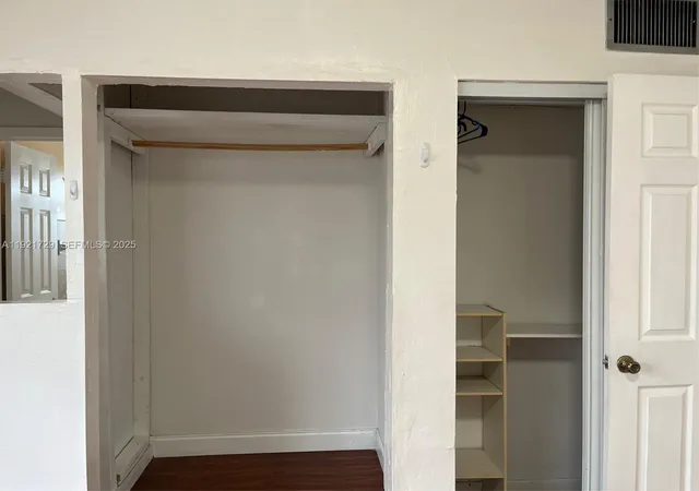 4th image of 13500 Ne 3Rd Ct #402, North Miami, FL 33161 | MLS# A11921729