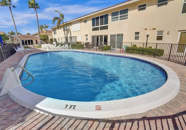 Homes for sale in Lauderdale By The Sea, FL | 5450 N Ocean Blvd #6A, Lauderdale By The Sea, FL 33308 | MLS# F10538972