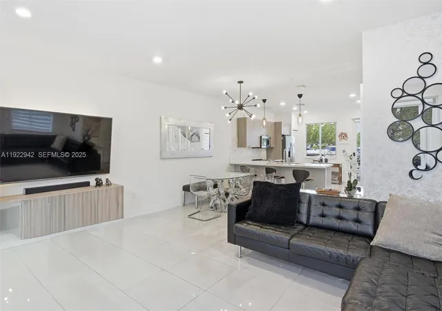 2nd image of 6420 Nw 102nd Path #110, Doral, FL 33178 | MLS# A11922942