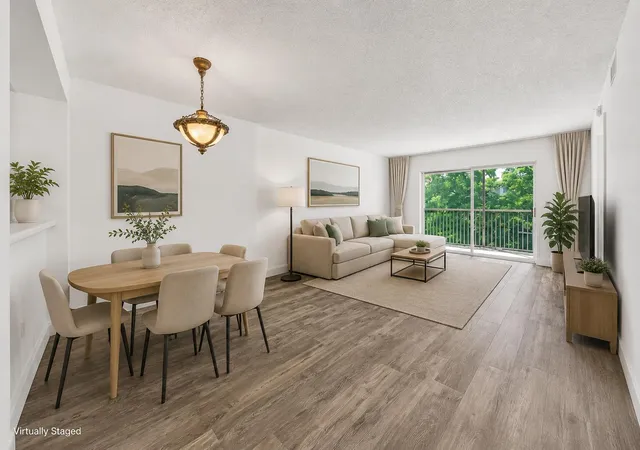 2nd image of 9580 Weldon Cir #408k, Fort Lauderdale, FL 33321 | MLS# F10539011