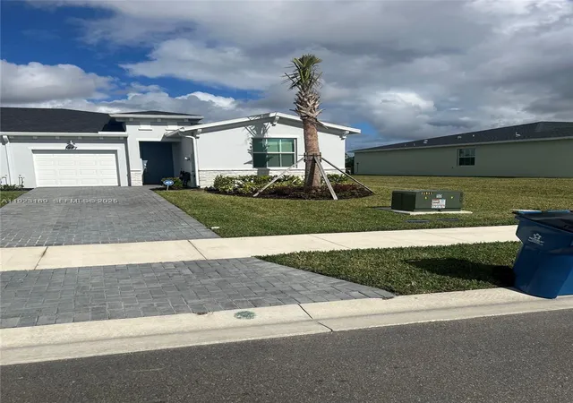 2nd image of 1887 Cerulean Dr, Palm Bay, FL 32907 | MLS# A11923169