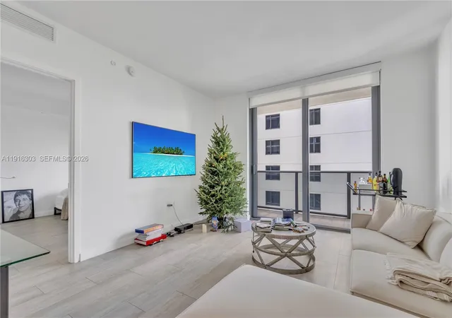 4th image of 55 Sw 9Th St #2610, Miami, FL 33130 | MLS# A11916303