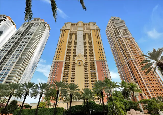 5th image of 17875 Collins Ave #905, Sunny Isles Beach, FL 33160 | MLS# A11923776