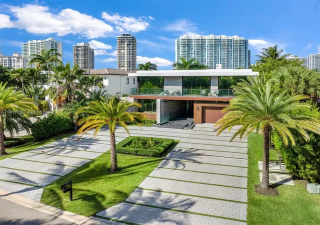 4th image of 342 S Parkway, North Miami Beach, FL 33160 | MLS# A11917593