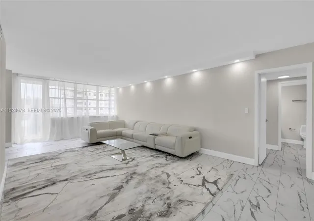 3rd image of 251 174Th St #1415, Sunny Isles Beach, FL 33160 | MLS# A11924678