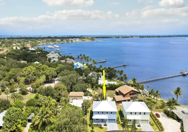 Photo 3 of Single family home for sale at 1023 NE Orange Ave, Jensen Beach, FL 34957 | MLS# R11145334 | Listing updated on 2026-10-09