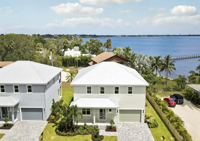 Photo 3 of Single family home for sale at 1013 NE Orange Ave, Jensen Beach, FL 34957 | MLS# R11145328 | Listing updated on 2026-10-09