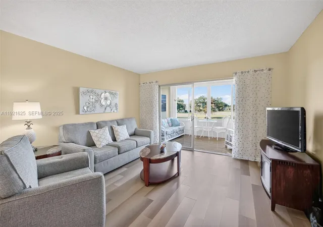Homes for sale in Margate, FL | 7817 Golf Cir Dr #301, Margate, FL 33063 | MLS# A11921625