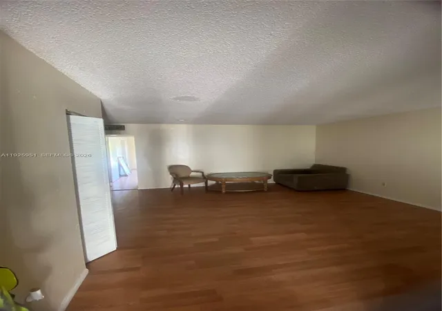 10th image of 13500 Ne 3rd Ct #205, North Miami, FL 33161 | MLS# A11925951