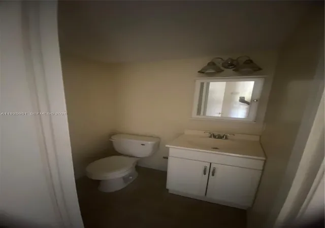 4th image of 13500 Ne 3Rd Ct #205, North Miami, FL 33161 | MLS# A11925951