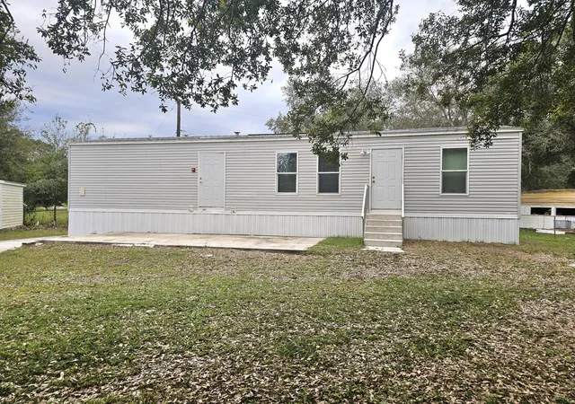 3rd image of 2630 Nw 3 St, Okeechobee, FL 34972 | MLS# R11145791