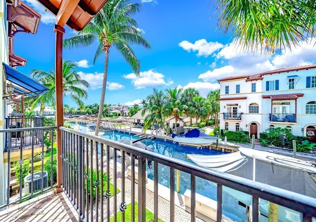 Homes for sale in Boynton Beach, FL | 824 Virginia Garden Dr, Boynton Beach, FL 33435 | MLS# R11145806