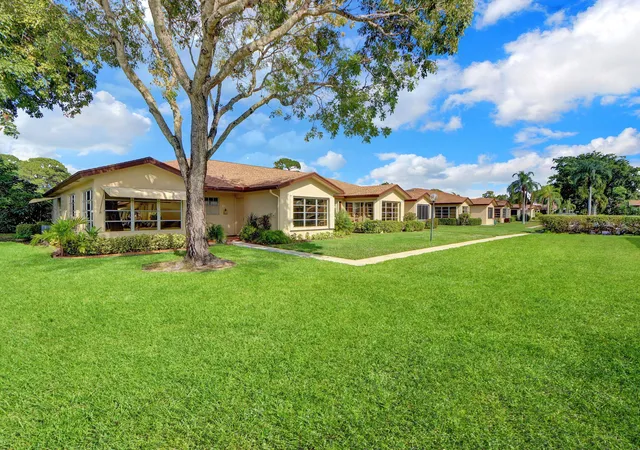 Homes for sale in Delray Beach, FL | 14050 Nesting Wy #B, Delray Beach, FL 33484 | MLS# R11146118