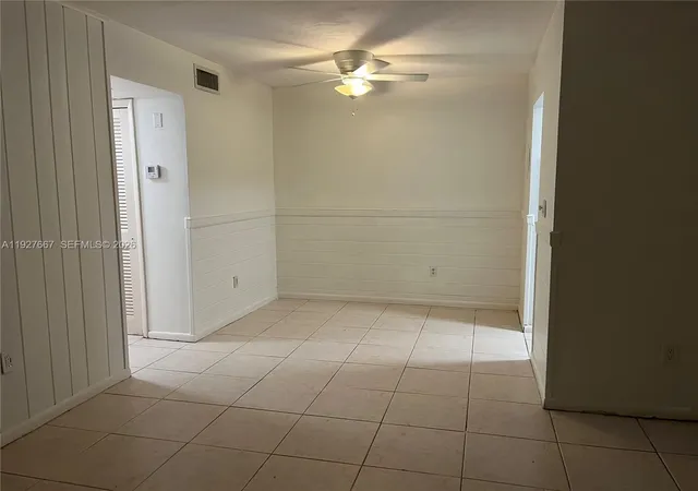 5th image of 255 Sunrise Dr #103, Key Biscayne, FL 33149 | MLS# A11927667
