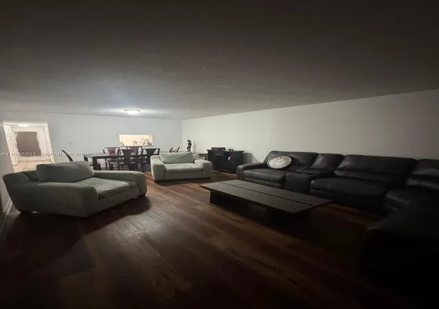 3rd image of 2800 Someset Dr #404, Lauderdale Lakes, FL 33311 | MLS# A11928201