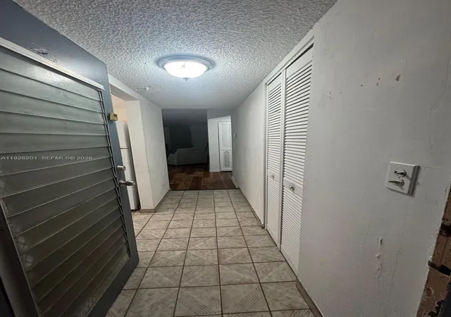 5th image of 2800 Someset Dr #404, Lauderdale Lakes, FL 33311 | MLS# A11928201