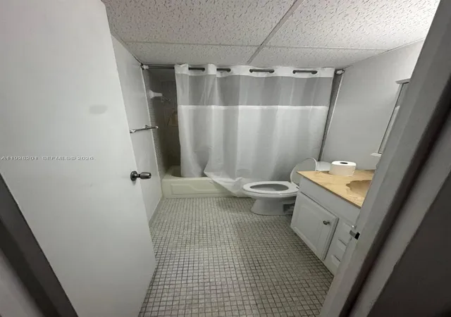 9th image of 2800 Someset Dr #404, Lauderdale Lakes, FL 33311 | MLS# A11928201