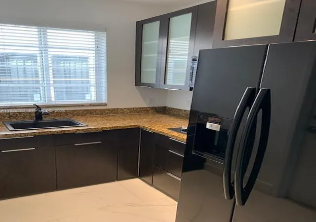 4th image of 1000 Meridian Ave #23, Miami Beach, FL 33139 | MLS# A11928792