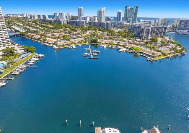 2nd image of 300 Three Islands Blvd #PH2A, Hallandale, FL 33009 | MLS# A11902941