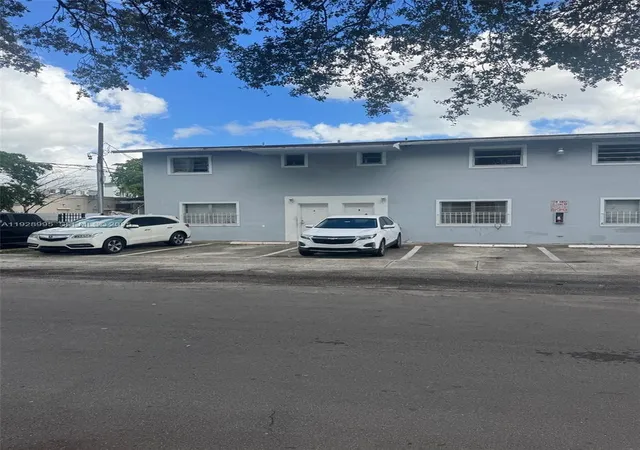 Homes for sale in Fort Lauderdale, FL | 3821 Sw 13Th Ct, Fort Lauderdale, FL 33312 | MLS# A11928995