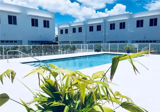 1st image of 2651 Ne 212Th Ter #400, Miami, FL 33180 | MLS# A11929009