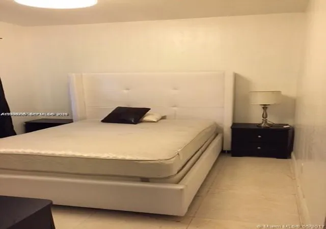 2nd image of 842 Meridian Ave #1B, Miami Beach, FL 33139 | MLS# A11929235