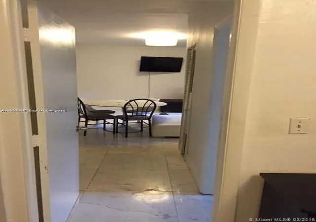 4th image of 842 Meridian Ave, Miami, FL 33139