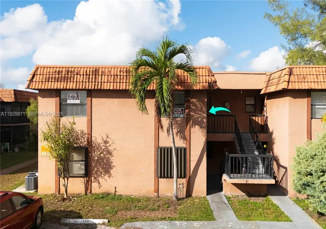 4th image of 6580 W 27Th Ct, Hialeah, FL 33016