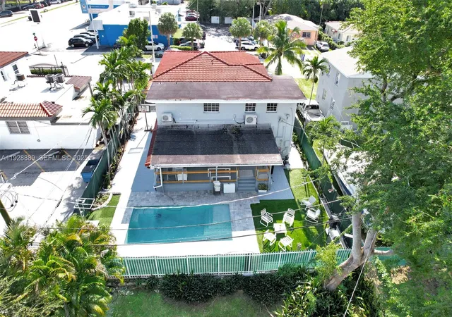 Homes for sale in Miami, FL | 3711 Sw 27Th Ter, Miami, FL 33134 | MLS# A11928889