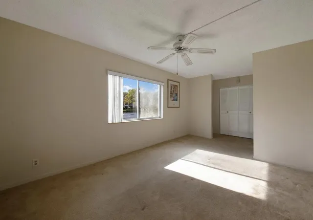 4th image of 3527 La Palmas Ct #A-1, Greenacres, FL 33463 | MLS# R11147127