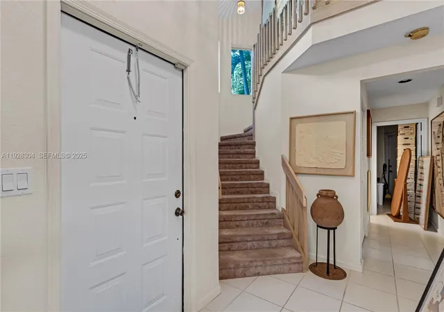 3rd image of 10132 Nw 4Th St, Plantation, FL 33324 | MLS# A11928304