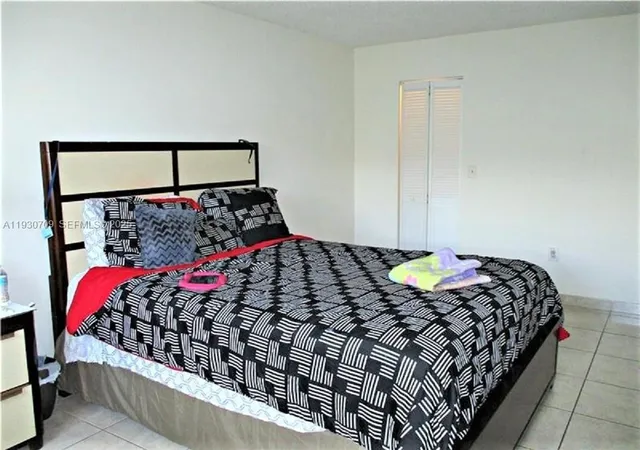 3rd image of 2451 Nw 41St Ave #302, Lauderhill, FL 33313 | MLS# A11930709