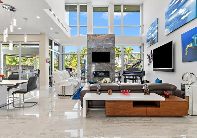 Single family home for sale at 2809 NE 24th Place, Fort Lauderdale, FL 33305 | MLS# A11924597