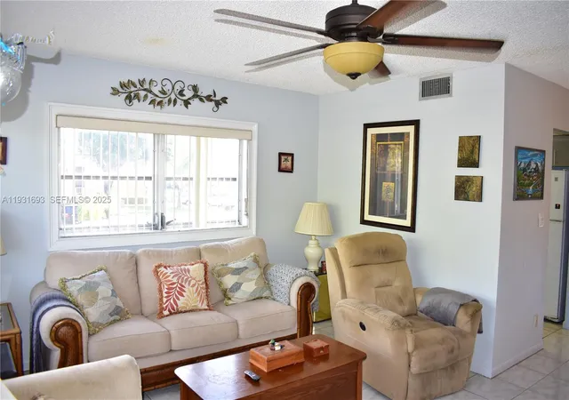 3rd image of 9141 Sunrise Lakes Blvd, Sunrise, FL 33322