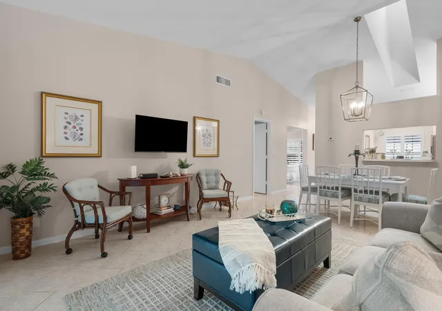 Photo 1 of Single family home for sale at 1544 Sw Silver Pine Way #104f, Palm City, FL 34990 | MLS# R11148128 | Listing updated on 2026-10-09