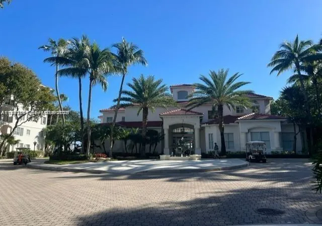 2nd image of 3105 Ne 184th St #7202, North Miami Beach, FL 33160 | MLS# A11931519