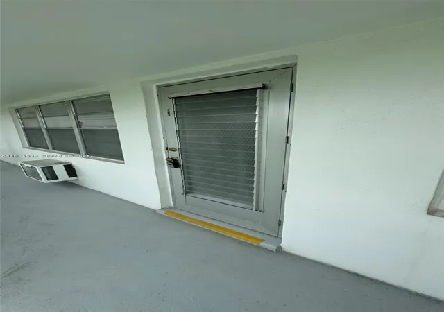 1st image of 163 Coventry G 163 #163, West Palm Beach, FL 33417 | MLS# A11931041