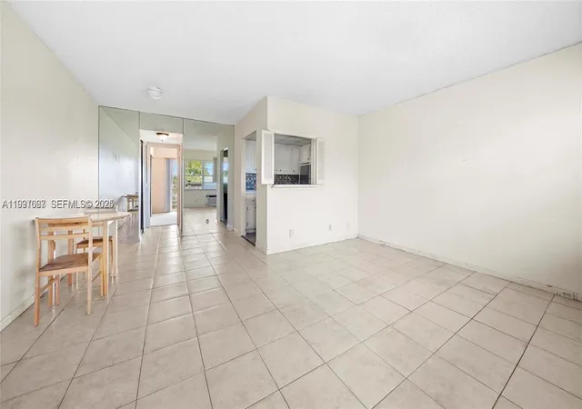 20th image of 79 Suffolk B 79 #79, Boca Raton, FL 33434 | MLS# A11931067