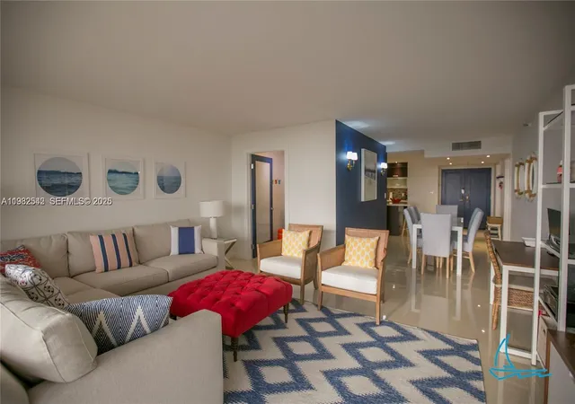 4th image of 8877 Collins Ave #805, Surfside, FL 33154 | MLS# A11932542