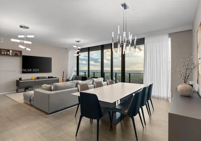 2nd image of 1000 Brickell Plz #PH5904, Miami, FL 33131 | MLS# A11930966