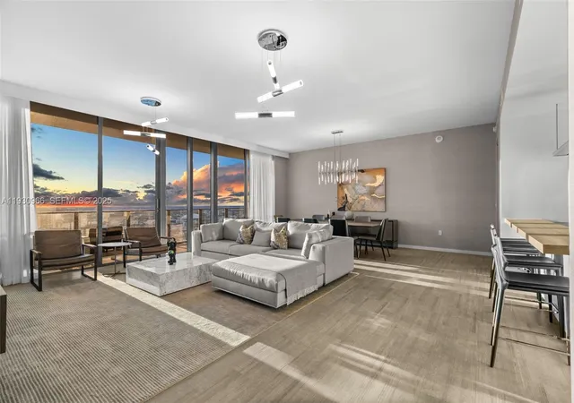 5th image of 1000 Brickell Plz #PH5904, Miami, FL 33131 | MLS# A11930966