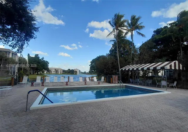 18th image of 9470 Poinciana Pl #202, Davie, FL 33324 | MLS# A11902960