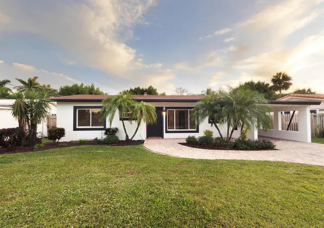 1st image of 2940 Ne 18Th Street, Pompano Beach, FL 33062 | MLS# R11148514